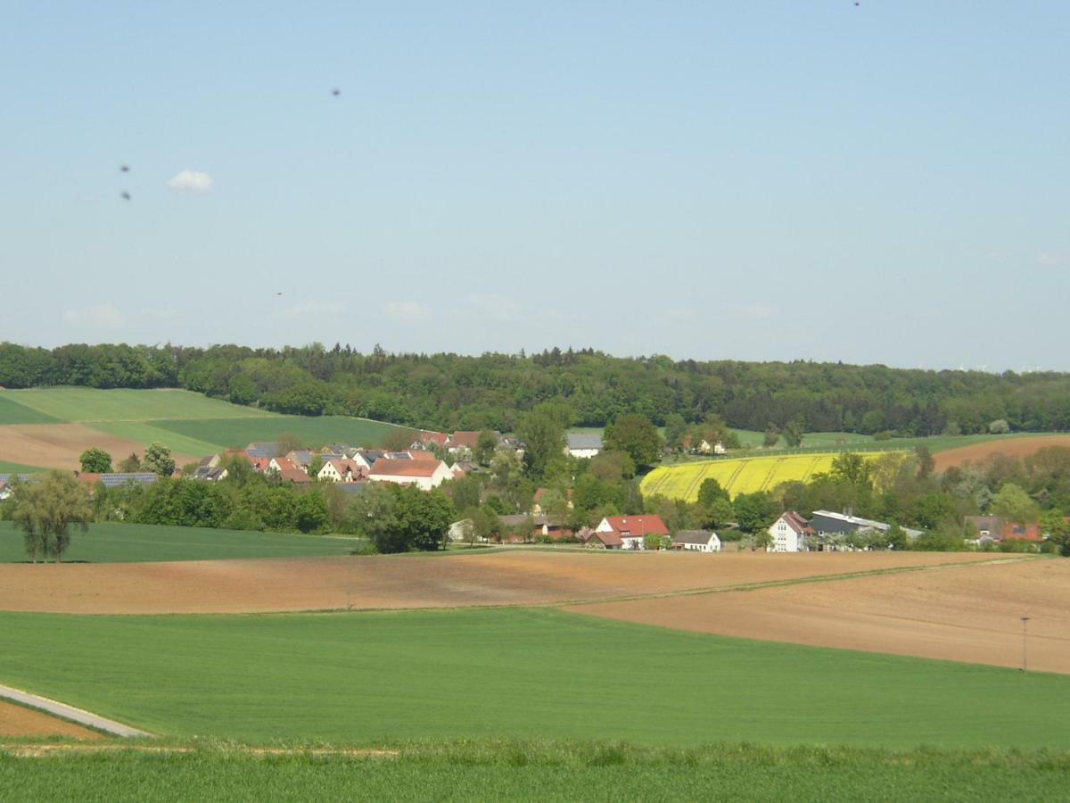 Ferienwohnung Im Haus am Ries Ehingen am Ries Exterior foto